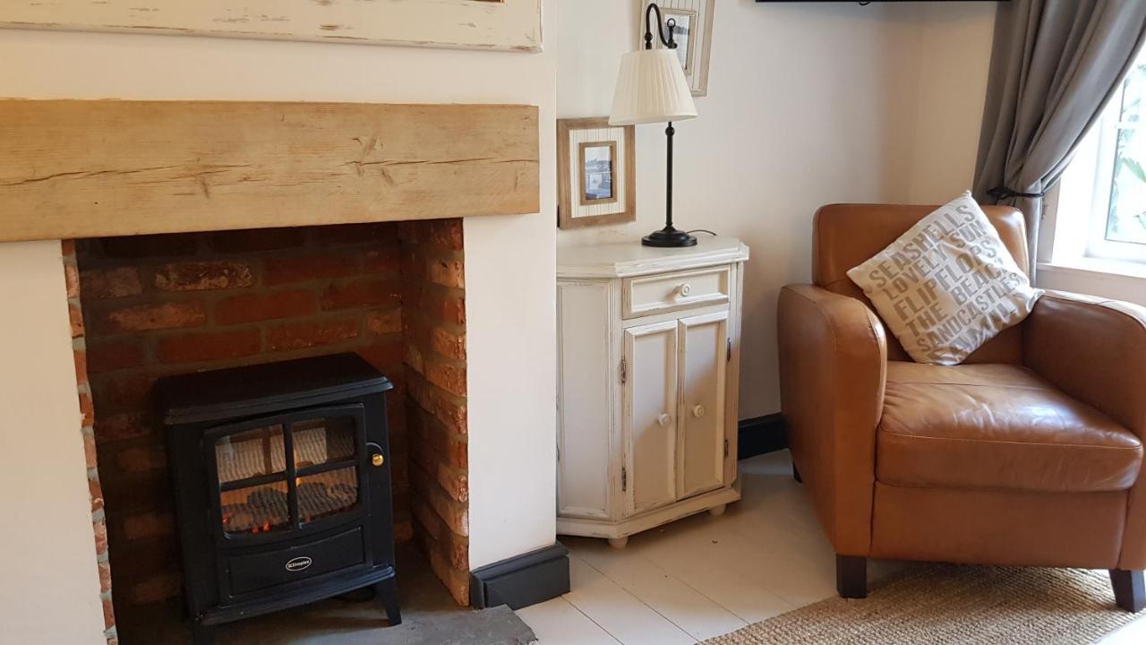 The Hideaway Villa Whitby Esterno foto