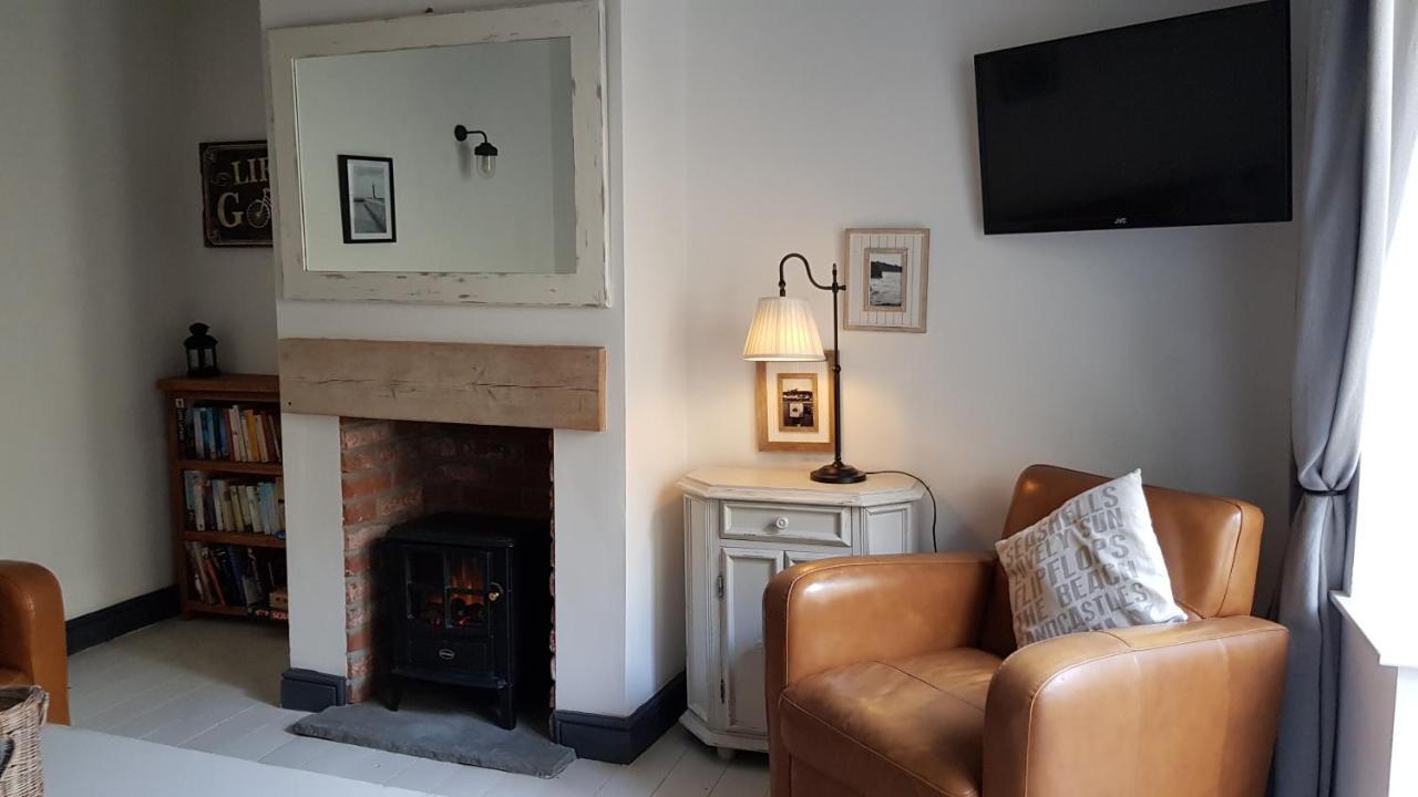 The Hideaway Villa Whitby Esterno foto