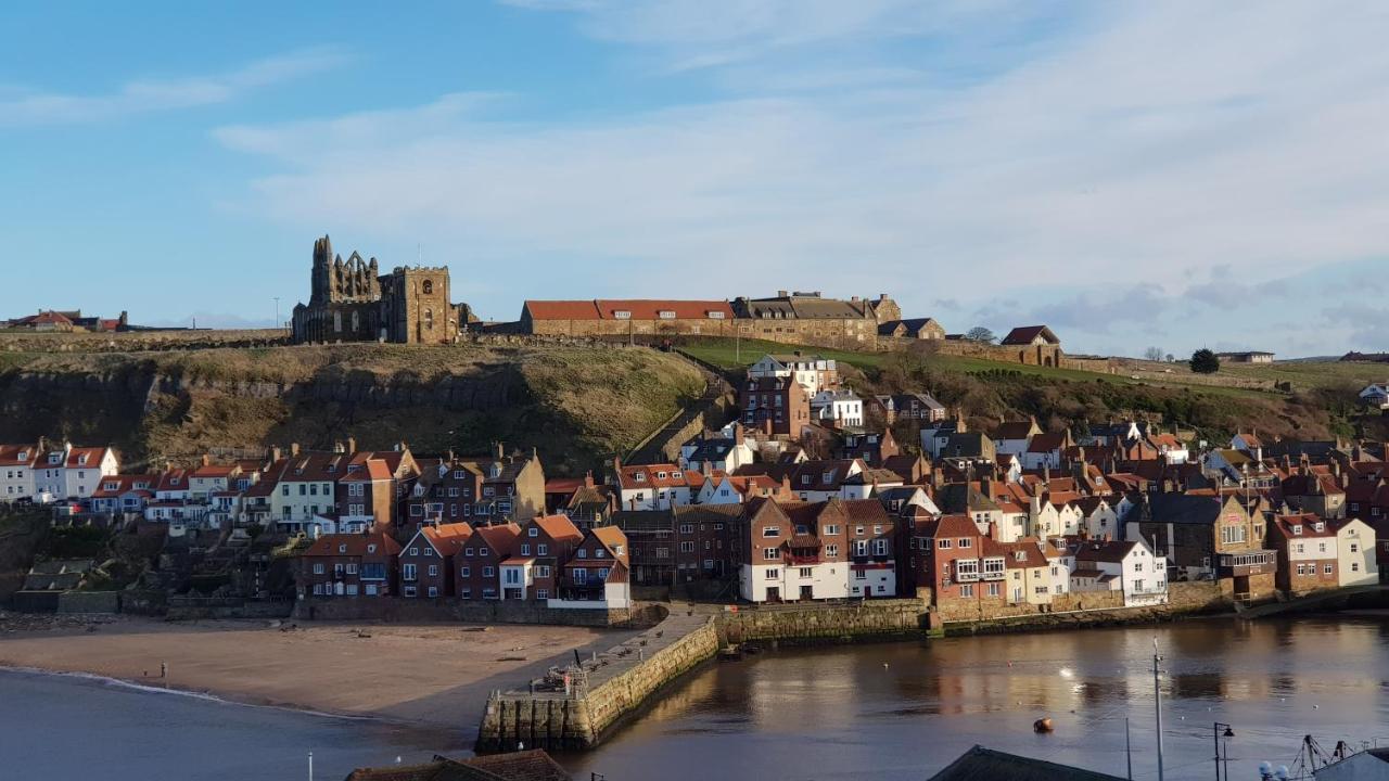 The Hideaway Villa Whitby Esterno foto