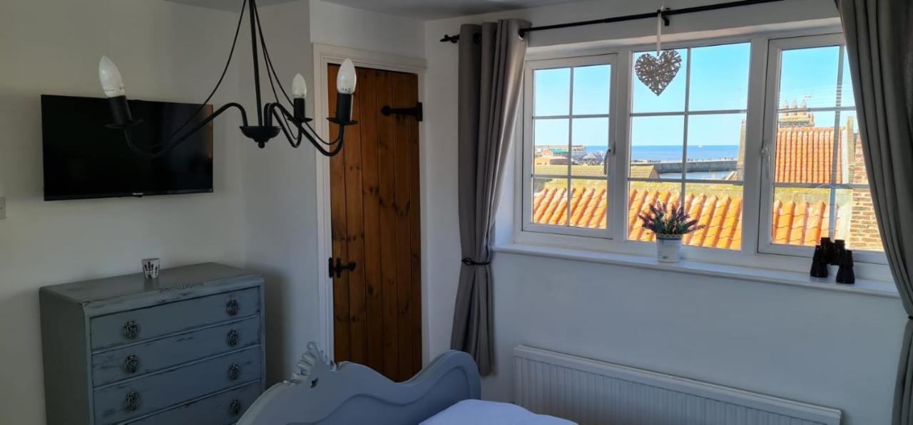 The Hideaway Villa Whitby Esterno foto