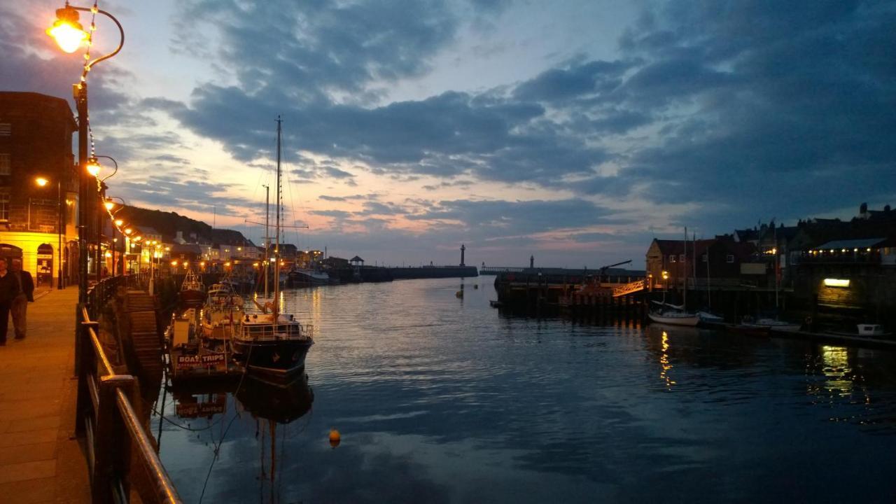 The Hideaway Villa Whitby Esterno foto